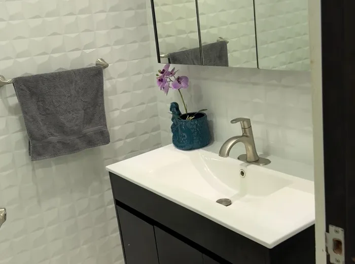Bathroom detail clean in a Metro Atlanta home